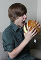 Bieber eating really 'small' burger - justin-bieber photo
