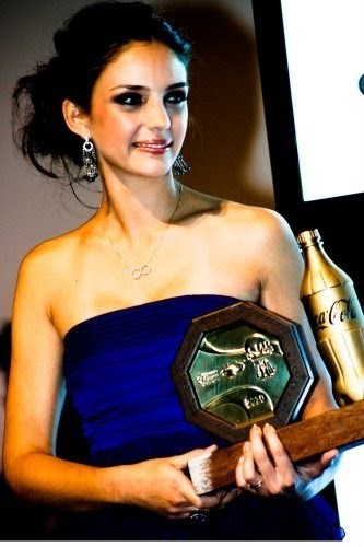 Carol-Celico-_9th-Brazilian-Youth-Award-caroline-celico-15582220-333-500.jpg