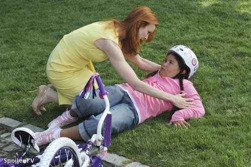  Desperate Housewives - Episode 7.02 - Ты Must Meet My Wife - Promotional фото