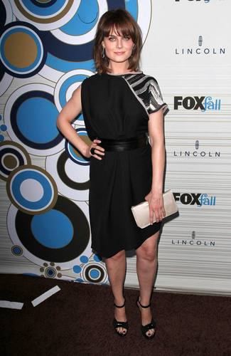  Emily Deschanel - HQ Обои Of The лиса, фокс Fall Party