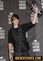 Justin in the 2010 VMA press room - justin-bieber photo