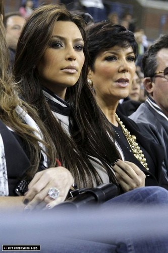 Kim and Kris attend a tennis match at the US Open tournament 9/9/10