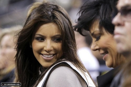  Kim and Kris attend a Tenis match at the US Open tournament 9/9/10