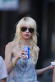 Taylor Momsen Looks - gossip-girl photo