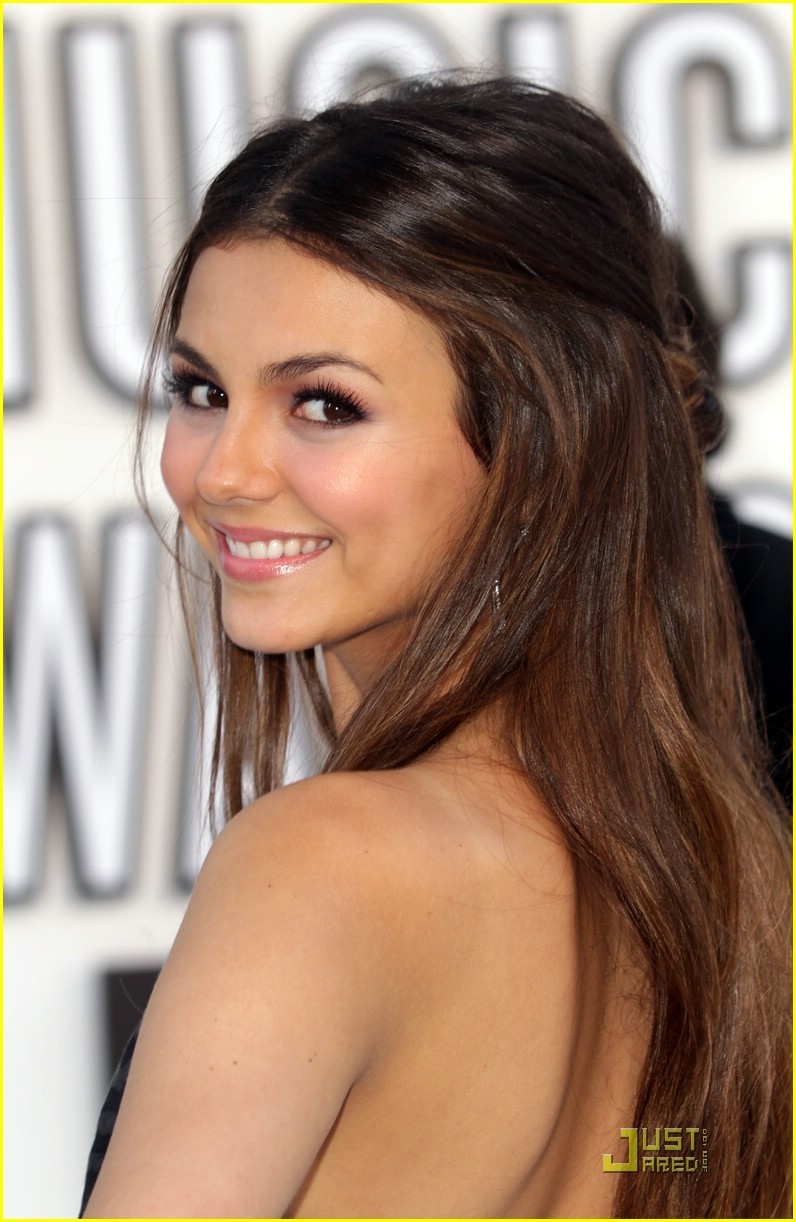 Victoria Justice Naked Photos 1