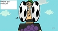 Duncan just got smashed by 2 balls - total-drama-island photo