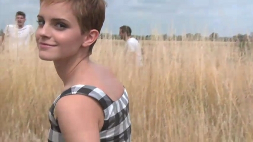  Screencaps from "Love from Emma" 2.0 for People baum Photoshoot Video