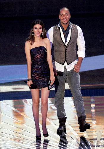  VMA 2010: Presenters