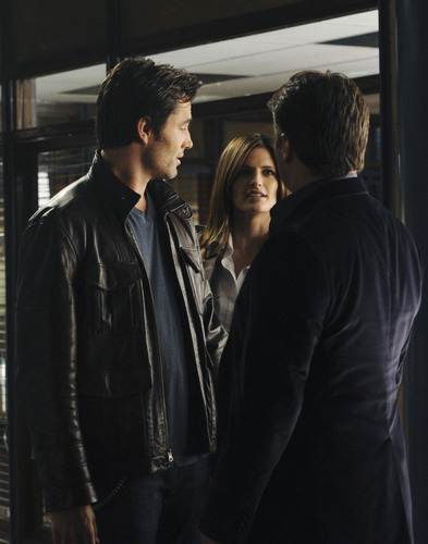  istana, castle - 3x04 Punked (Promotional Pictures)