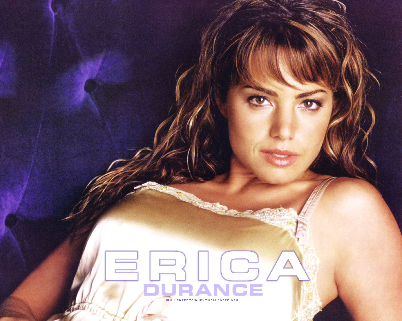 Erica Durance - Picture Colection