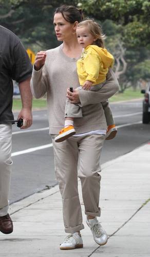  Jen out and about with violeta & Seraphina 9/21/10
