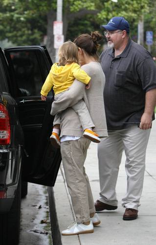 Jen out and about with Violet & Seraphina 9/21/10