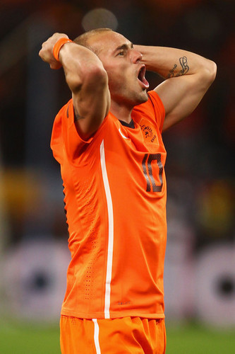 Sneijder playing for the Netherlands
