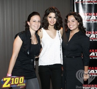  Z100 Meet and Greet and کنسرٹ
