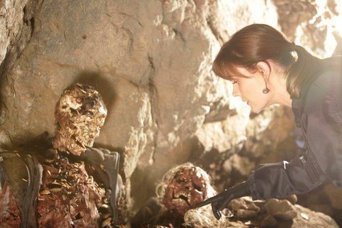  Кости 6X02 "The Couple in the Cave"- Promo Pic