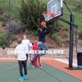 Exclusive: Justin Bieber playing basketball with friends - justin-bieber photo
