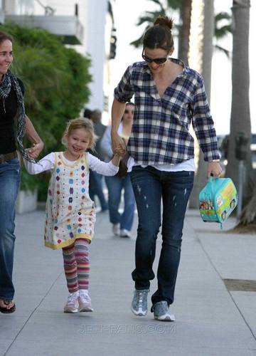 Jen & Violet out and about 9/23/10