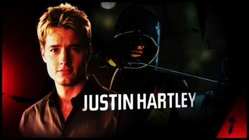  Justin Hartley/Oliver Queen
