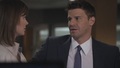 booth-and-bones - B&B - 6x2 - The Couple in the Cave screencap