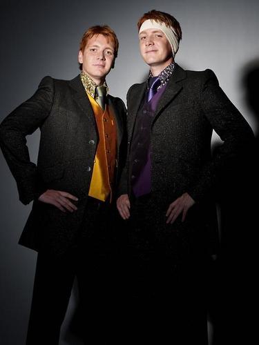  Fred and George :(