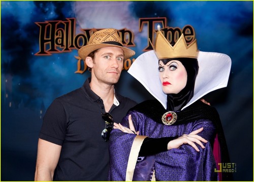 Matthew Morrison @ Disneyland’s ‘Halloween Time’ celebration