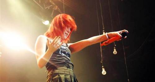  08.10.10 Paramore in Auckland, NZ