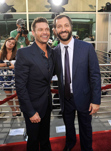 Judd Apatow & Ryan Seacrest @ Funny People Premiere - 2009