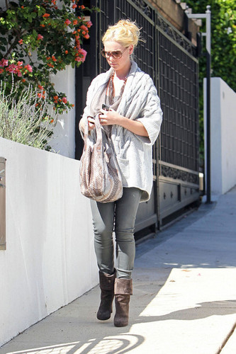  Katherine out in LA