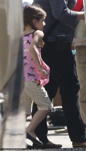 Katie and Suri on Set in Beverly Hills