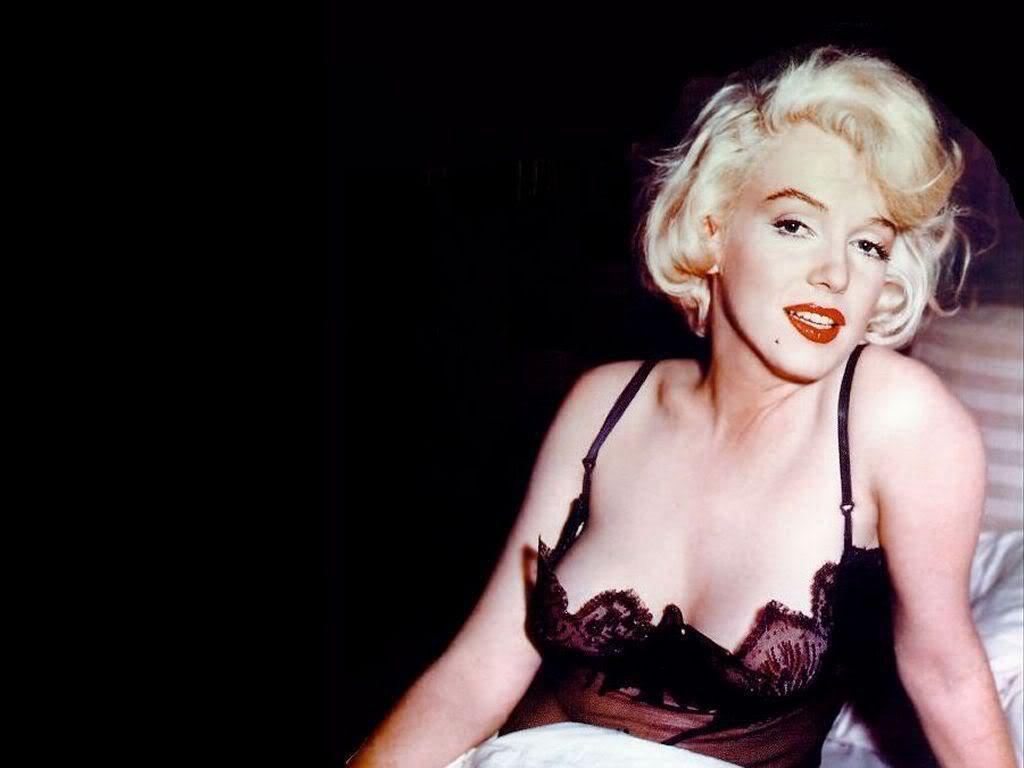 Wallpaper of Marilyn Monroe for fans of Marilyn Monroe. 