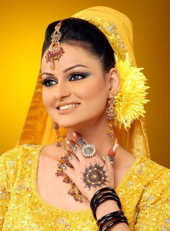 <b>Javeria Abbasi</b> images Sweet Smile wallpaper and background photos - Sweet-Smile-javeria-abbasi-16221096-350-477