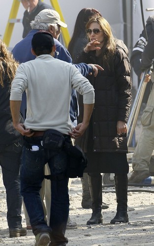  Angelina & Brad on set in Budapest