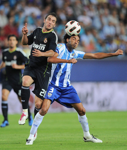  G. Higuain (Malaga - Real Madrid)