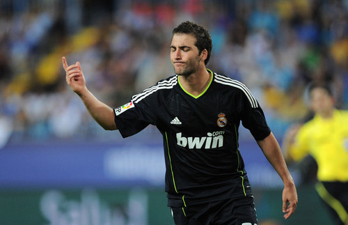 G. Higuain (Malaga - Real Madrid)