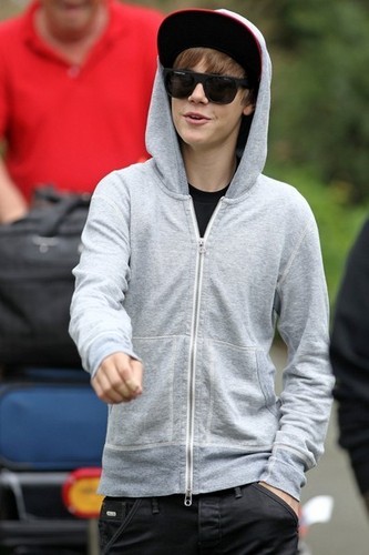 Justin Bieber Arrives in Vancouver