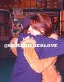 Justin&Pattie hug - justin-bieber photo