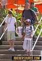 Justin in Hawaii - justin-bieber photo