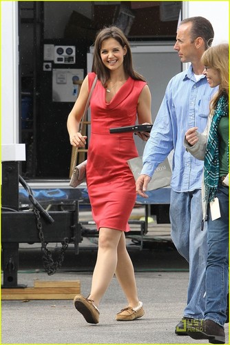  Katie Holmes: The Lady In Red