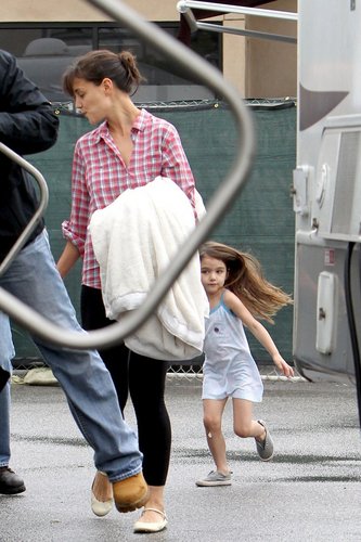  Suri Cruise is a long haired cutie
