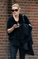 Attending a taxi with Mia in New York  - kate-winslet photo