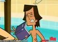 Courtney's Glass Hurts Bad! Just Look At Noah's Face! - total-drama-island photo