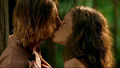 tv-couples - Kate & Sawyer - 3.06 screencap