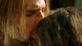 tv-couples - Kate & Sawyer - 3.06 screencap