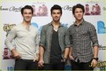 Press Conference In Mexico City - the-jonas-brothers photo