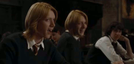 Weasley, Farces pour sorciers Facetieux Gifs-fred-and-george-weasley-16545686-470-224
