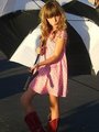 Bella Under Her Umbrella<3 - bella-thorne photo