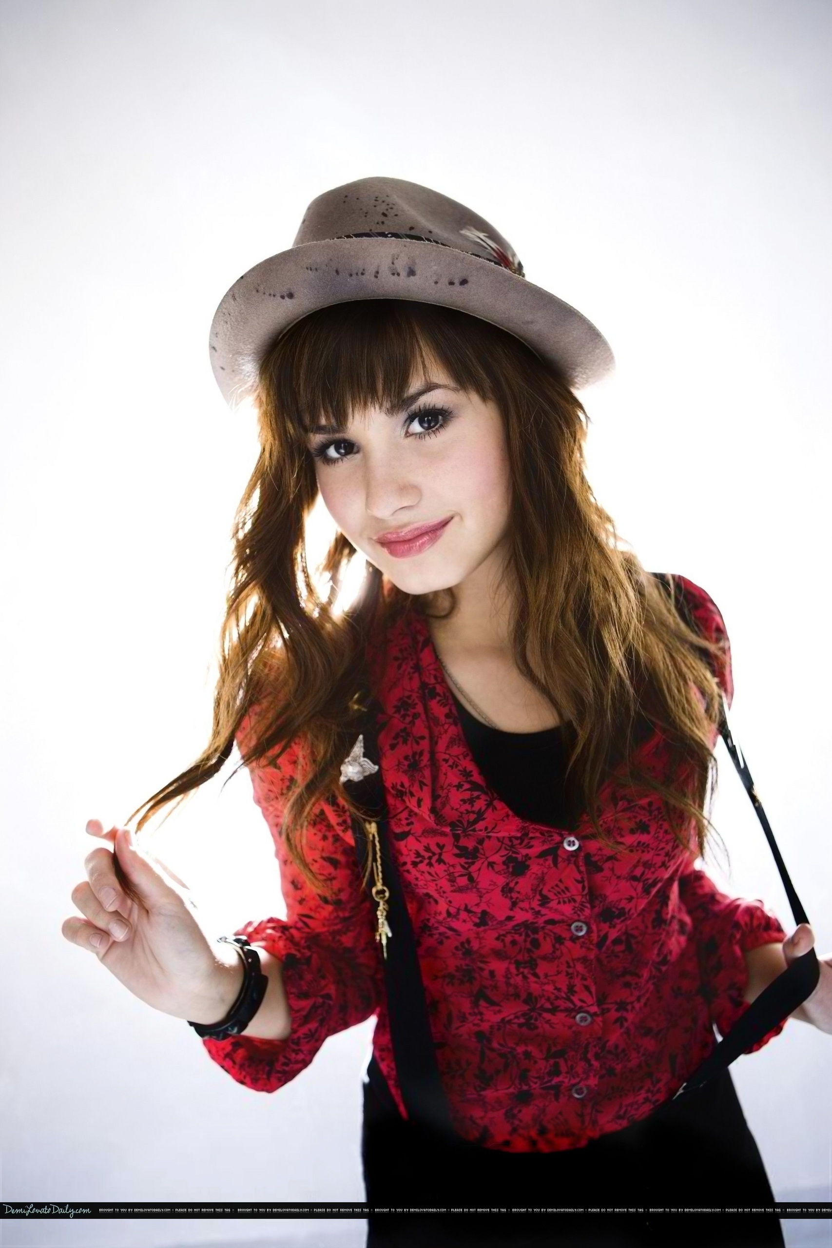 Demi Lovato - J Buzzerio 2008 photoshoot - Anichu90 Photo (16783141) - Fanpop1707 x 2560