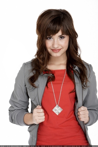  Demi Lovato - J Magnani 2008 for Pop bintang magazine photoshoot