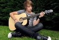 Liam playing the guitar :) x - liam-payne photo
