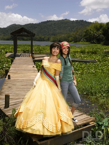 Demi Lovato - Princess Protection Program promoshoot (2009)